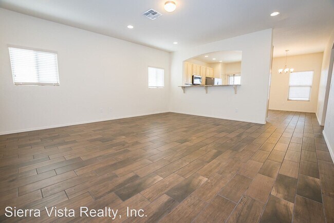 Building Photo - 4 br, 2 bath House - 4123 Big Bend St