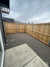 Building Photo - 411 Azalea Ct