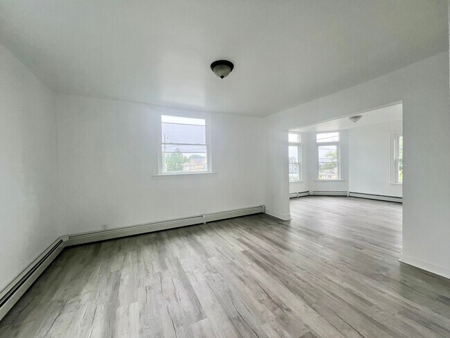 Foto del edificio - 236 Willetts Ave