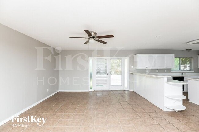 Building Photo - 421 Bluebonnet Trail