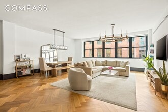 Building Photo - 51 Jay St