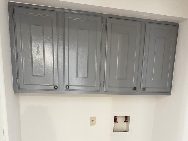 Building Photo - 11002 Hammerly Blvd