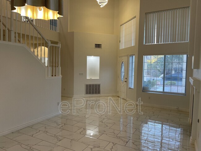 Foto del edificio - 3751 Morning Canyon Ct