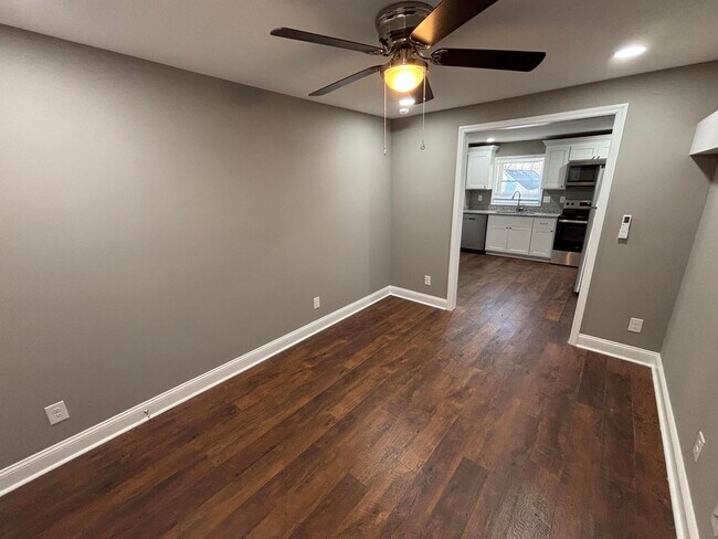 Foto del edificio - 402 Gunn St