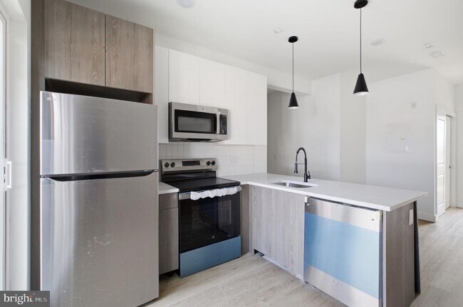 Foto del edificio - 613 Brooklyn St