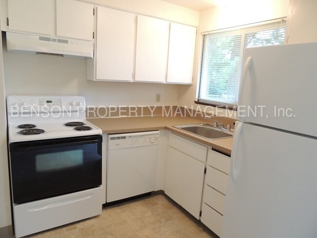 Foto del edificio - 3073 NE Cleveland Ave
