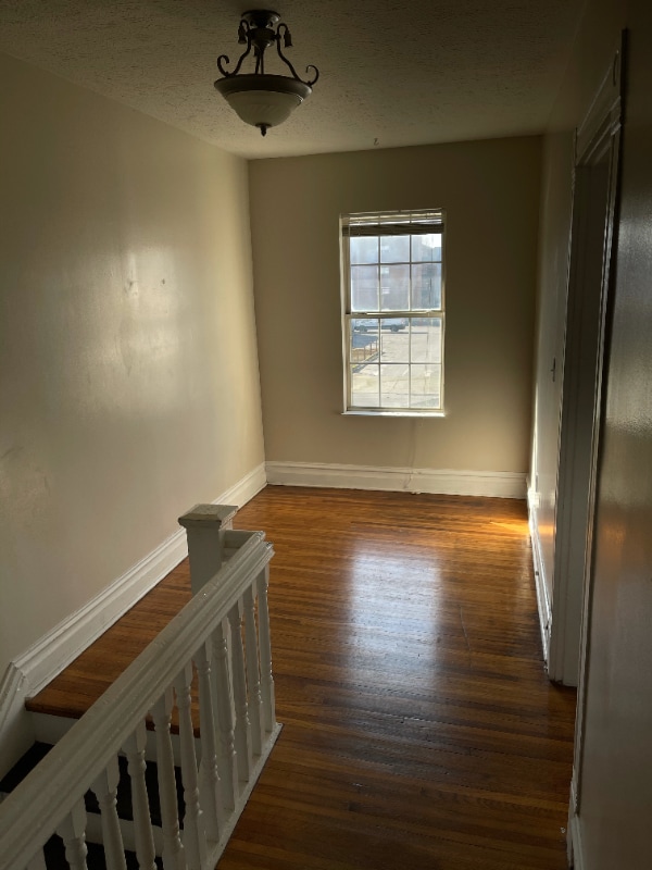 Building Photo - 1530 3rd Ave