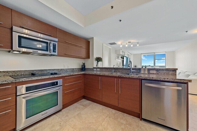 Foto del edificio - 2641 N Flamingo Rd