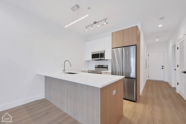 Foto del edificio - 3322 N Halsted St