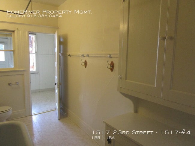 Building Photo - 1 Bedroom 1 Bathroom Victorian