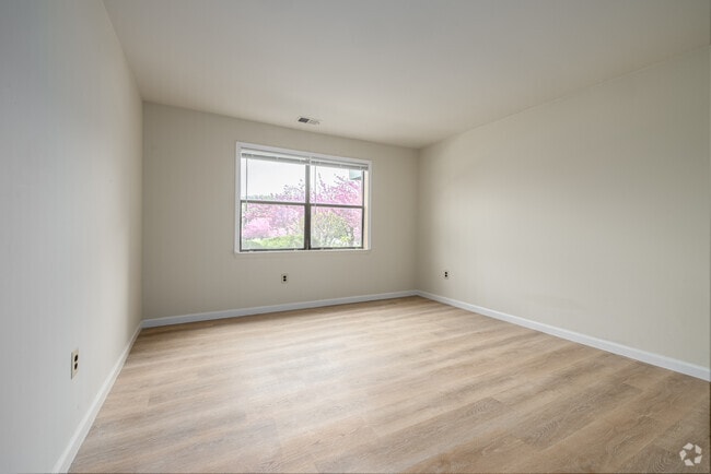 1 habitación, 1 baño - Dormitorio - Brooklawn Gardens