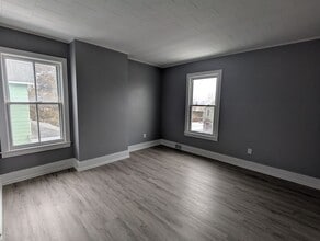 Building Photo - 33 Central Ave