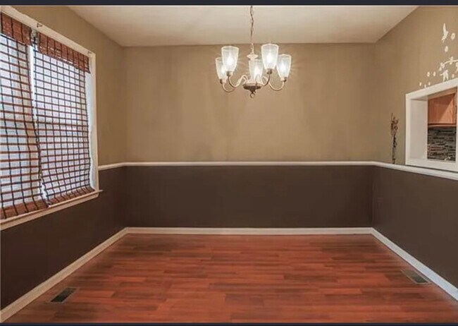 Foto del edificio - 2635 Upper Way