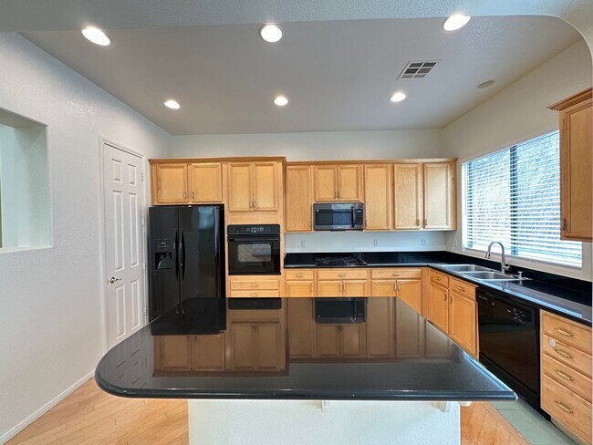 Foto del edificio - MADISON PLACE AT SUMMERLIN