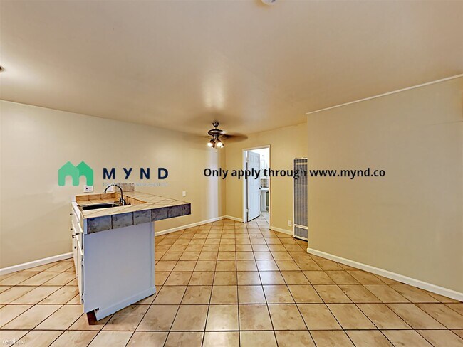 501 Michigan Blvd Unit Apt 26, West Sacramento, CA 95691