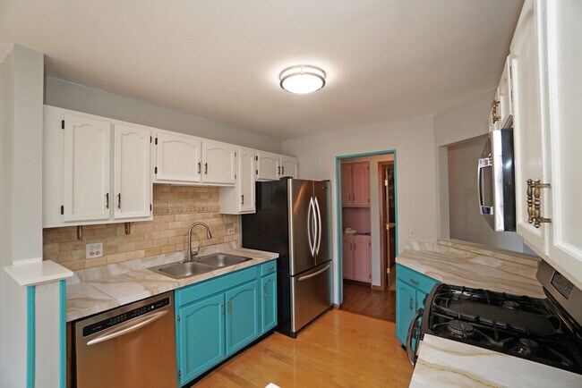 Foto del edificio - 131 Red Fox Ln