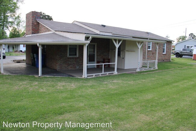 Foto del edificio - 2 br, 1 bath House - 131 Coffman Circle