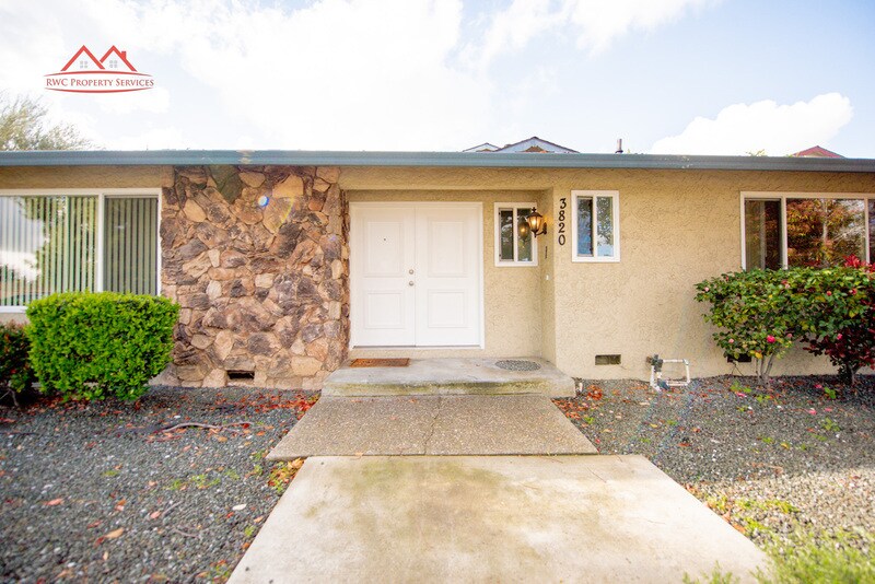 3820 Moorpark Ave Unit 1, San Jose, CA 95117 Condo for Rent in San Jose, CA