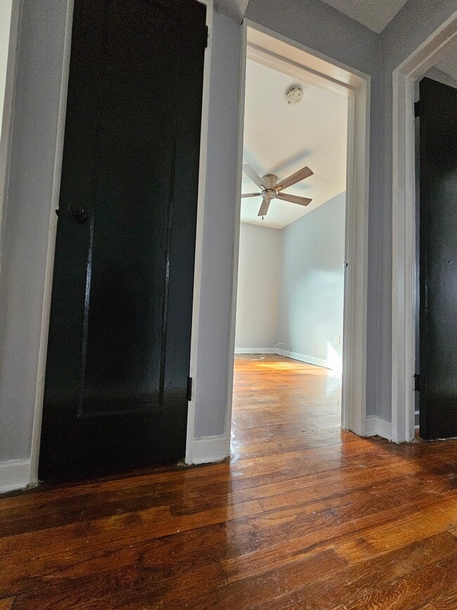 Foto del edificio - 6309 Longfellow St