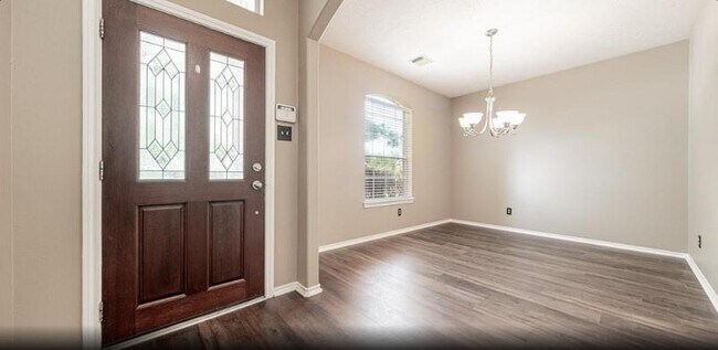 Foto del edificio - 25807 Sundrop Meadows Ln