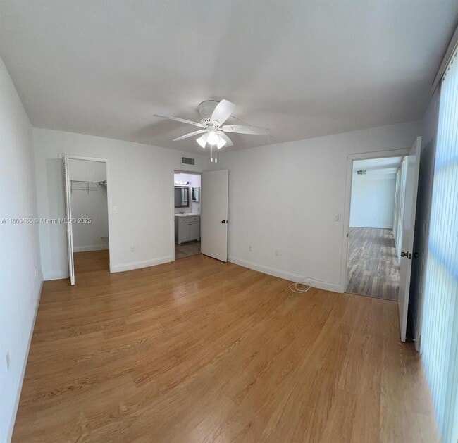 Foto del edificio - 11750 SW 18th St