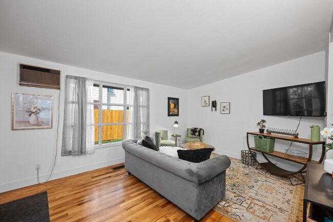 Foto del edificio - 943 N 7th St