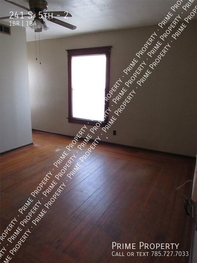 Foto del edificio - 241 S. 5th - 2