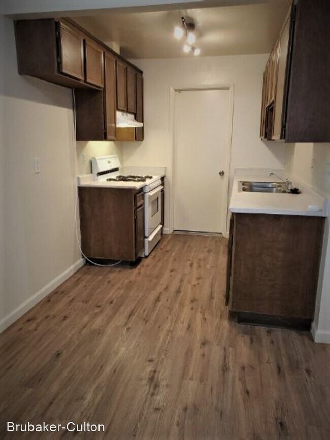 Building Photo - 2 br, 2 bath House - 618 Toledo Dr