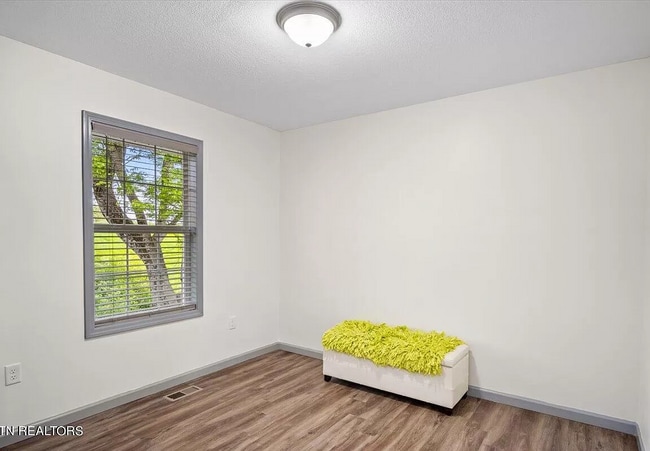 Foto del edificio - 1928 Vermont Ave