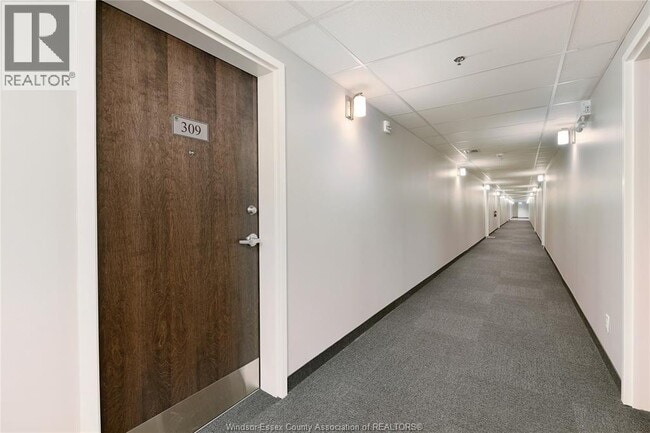 Building Photo - 5840 Newman Blvd