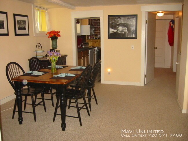 Foto del edificio - 295 S Williams St