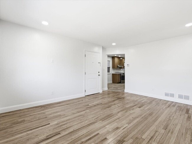 Building Photo - 119 Bergen St