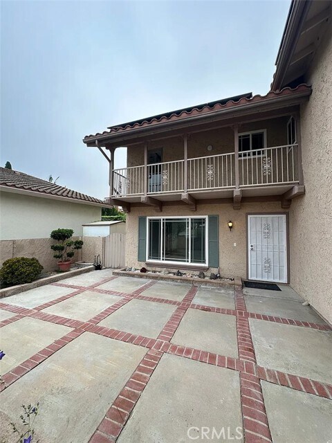Building Photo - 14791 Mayten Ave