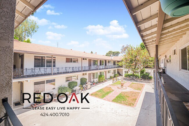 Foto del edificio - 4961 Coldwater Canyon Ave