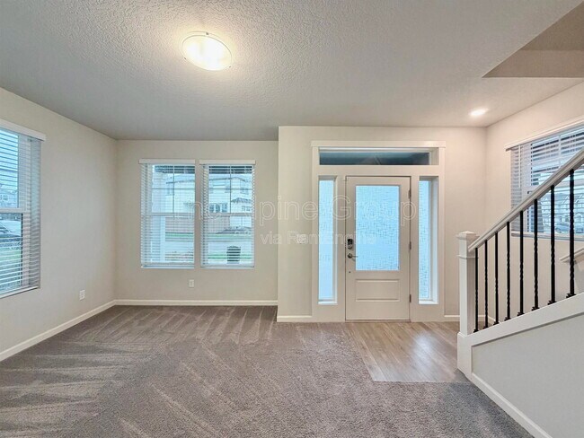 Photo - 8153 SE Crabapple St House