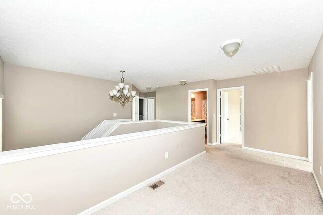 Foto del edificio - 14080 Knightstown Dr W