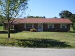 Primary Photo - 711 N Roseville St