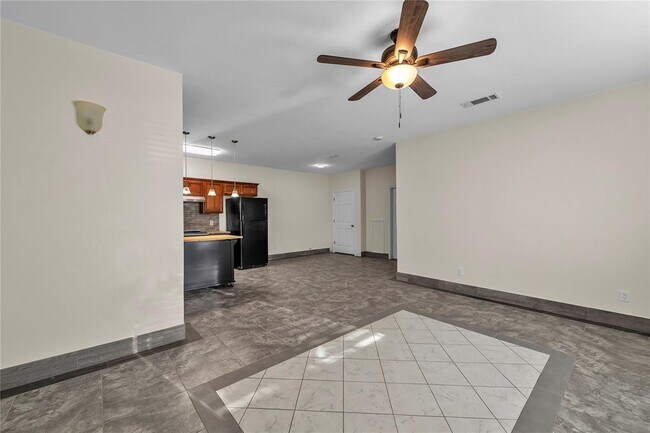 Foto del edificio - 170 Interstate Dr