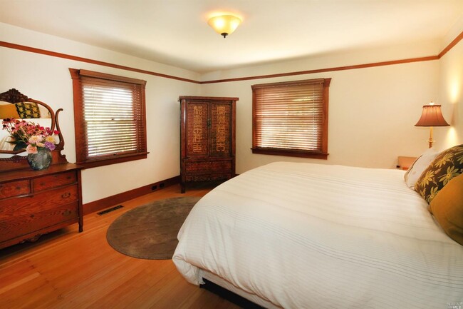 Foto del edificio - 817 Johnson St