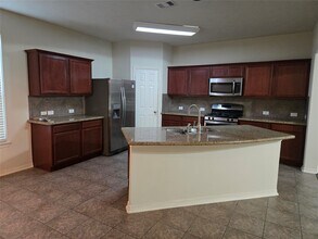 Building Photo - 9903 Onyx Trail Dr