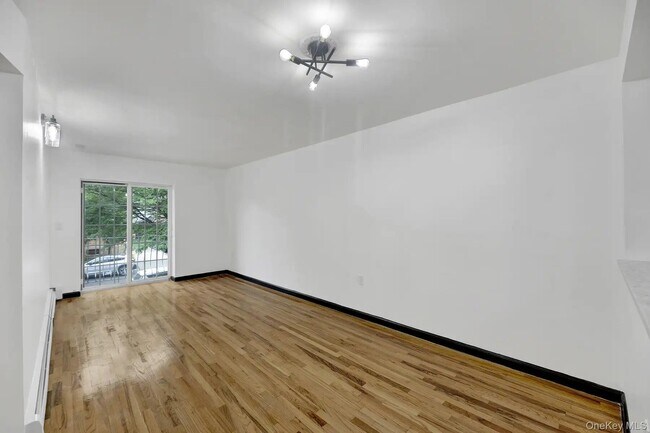 Foto del edificio - 1604 Brooklyn Ave