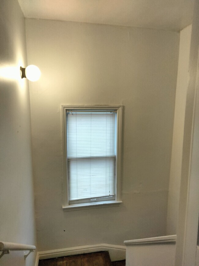 2949 Ewald Cir Unit 2949, Detroit, MI 48238 Apartments in Detroit, MI