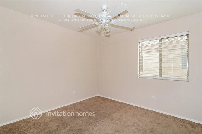 Foto del edificio - 14816 N 129th Dr