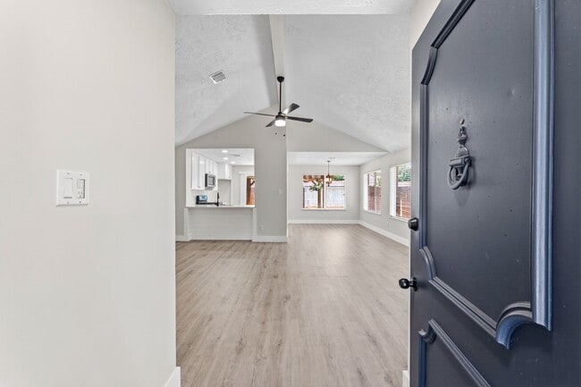 Building Photo - 3535 Nutwood Ln