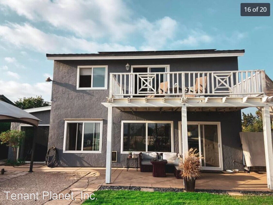 Foto principal - 5 br, 2.5 bath House - 8362 High Winds Way