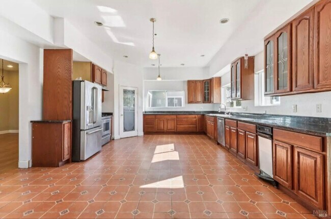 Foto del edificio - 507 Kings Way