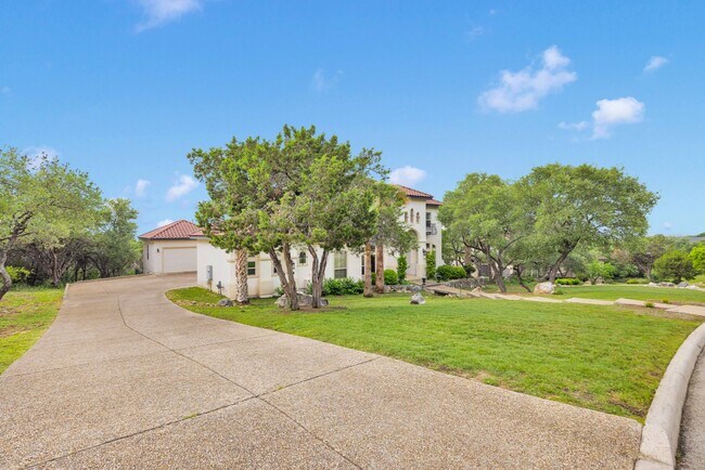 Building Photo - Luxury Custom Home in Helotes with City Vi...