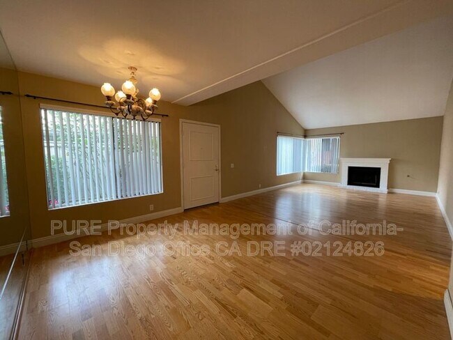 Building Photo - 3337 Caminito Gandara