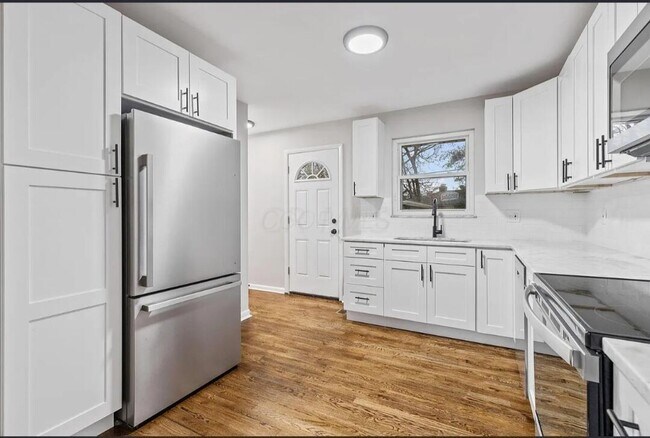 Foto del edificio - 4403 E Mound St