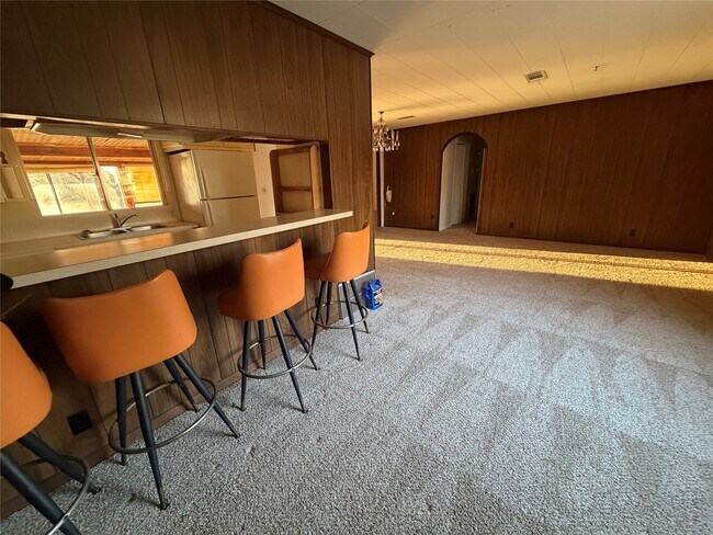 Foto del edificio - 15344 Lilly Dr